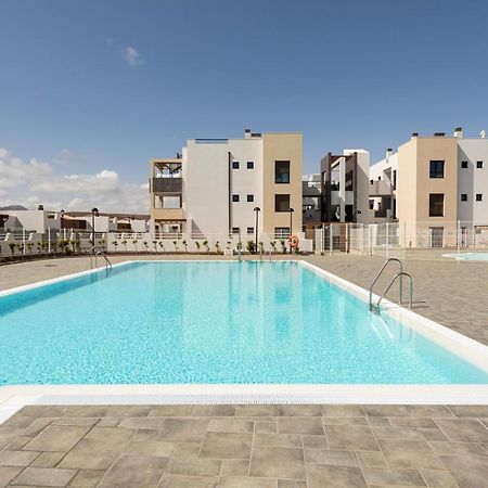 Homeforguest Apartamento En Residencia De Lujo Con Terraza Y Piscina La Guirra ภายนอก รูปภาพ