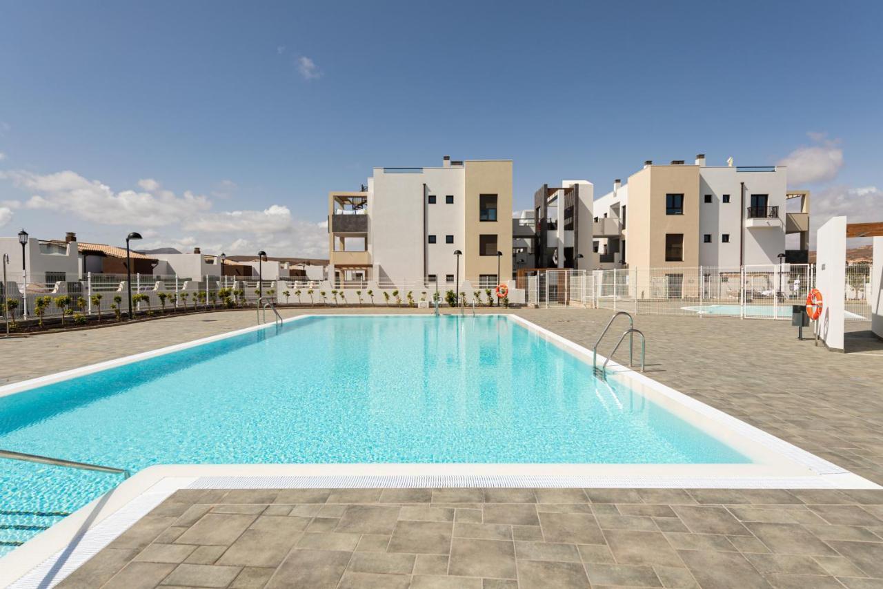 Homeforguest Apartamento En Residencia De Lujo Con Terraza Y Piscina La Guirra ภายนอก รูปภาพ