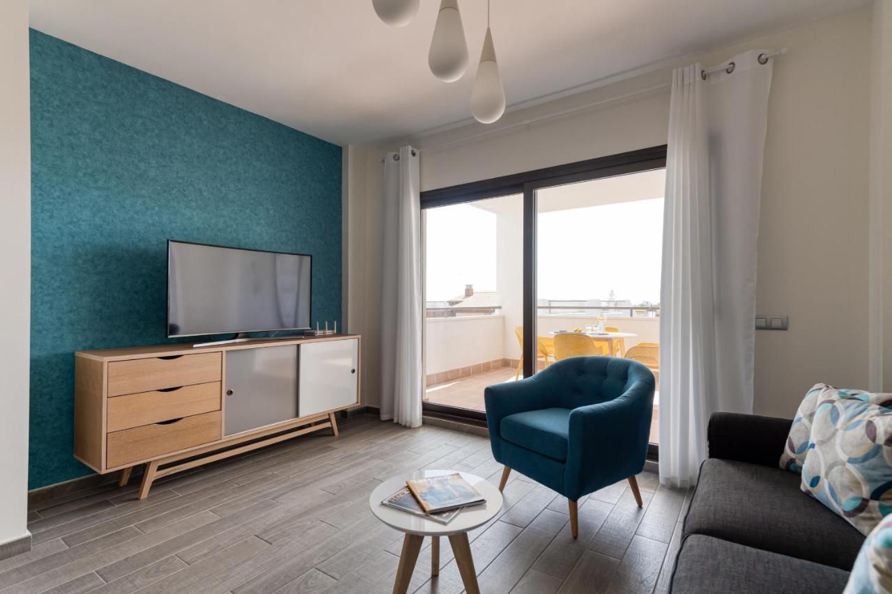 Homeforguest Apartamento En Residencia De Lujo Con Terraza Y Piscina La Guirra ภายนอก รูปภาพ