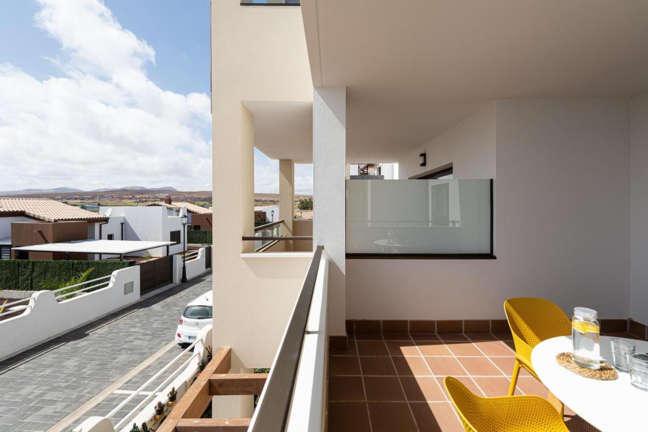Homeforguest Apartamento En Residencia De Lujo Con Terraza Y Piscina La Guirra ภายนอก รูปภาพ