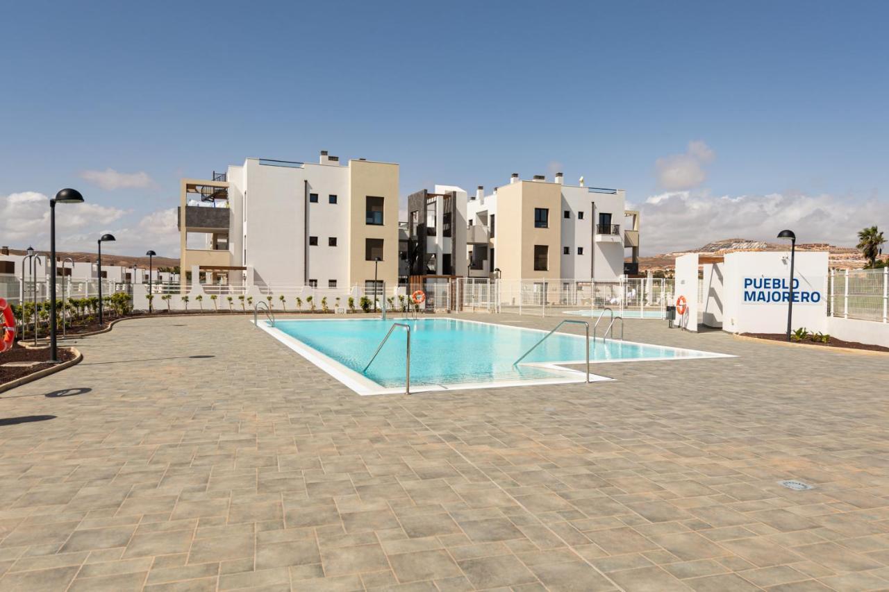 Homeforguest Apartamento En Residencia De Lujo Con Terraza Y Piscina La Guirra ภายนอก รูปภาพ
