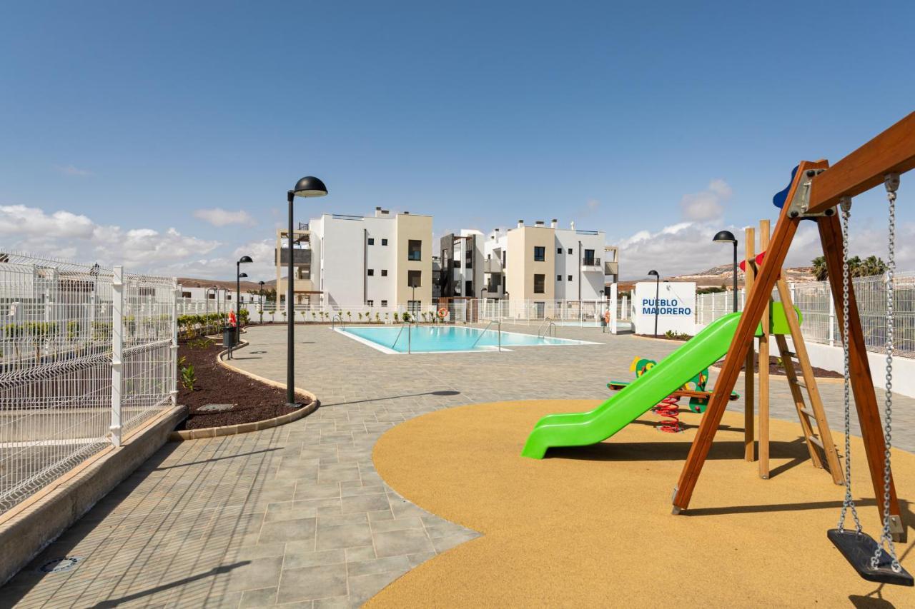 Homeforguest Apartamento En Residencia De Lujo Con Terraza Y Piscina La Guirra ภายนอก รูปภาพ