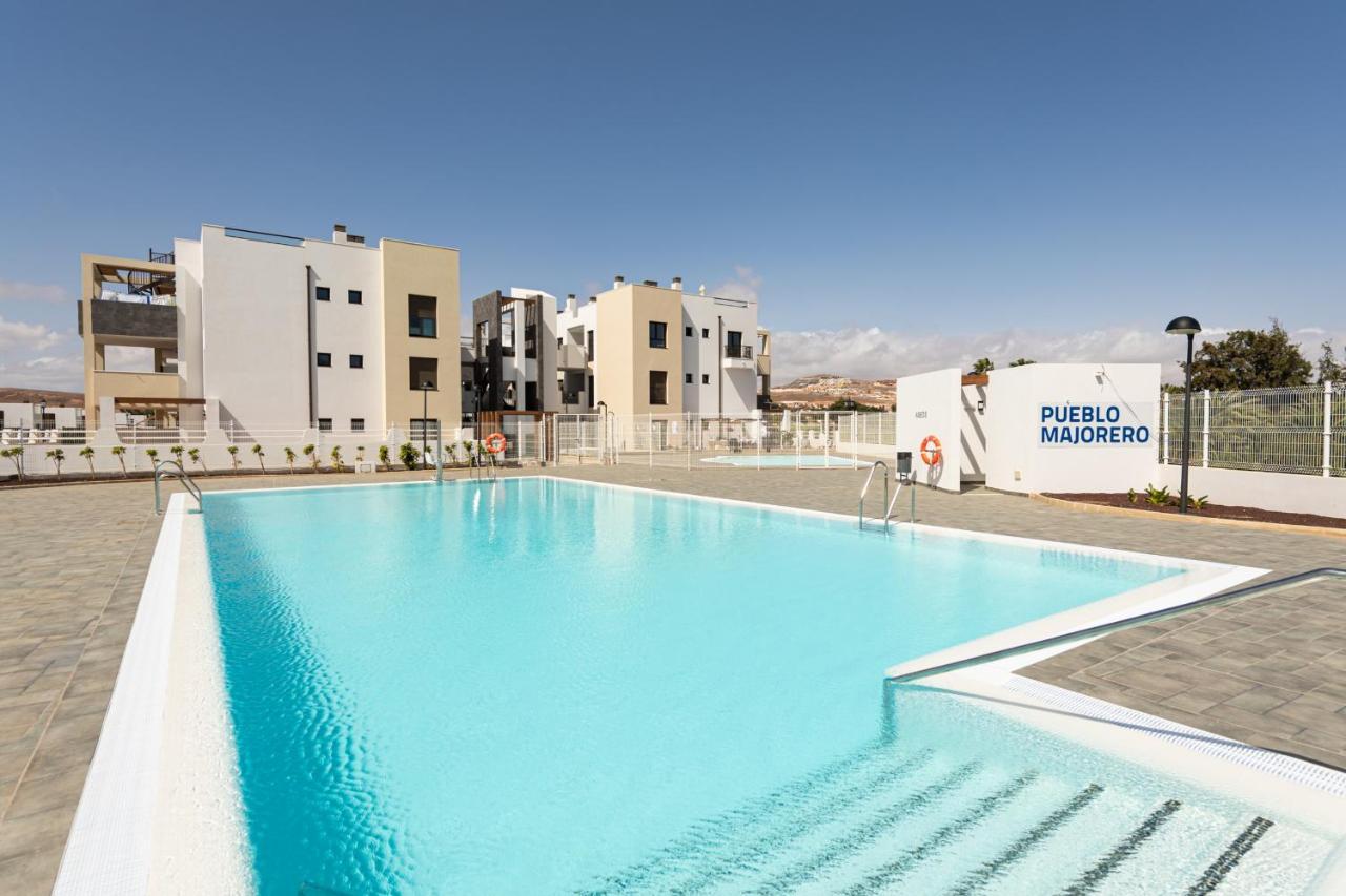 Homeforguest Apartamento En Residencia De Lujo Con Terraza Y Piscina La Guirra ภายนอก รูปภาพ